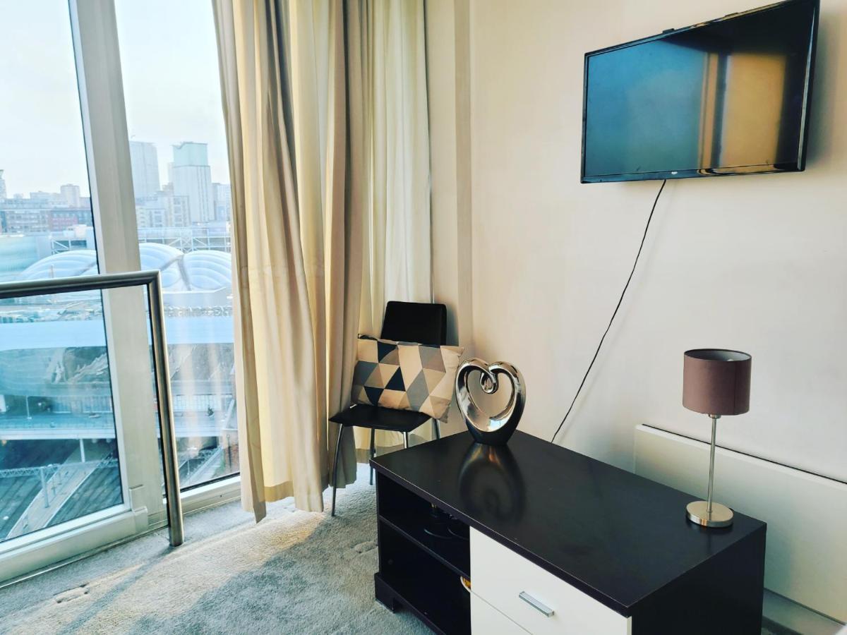 Cityscape Apartment In Birmingham With Self Checkin Extérieur photo