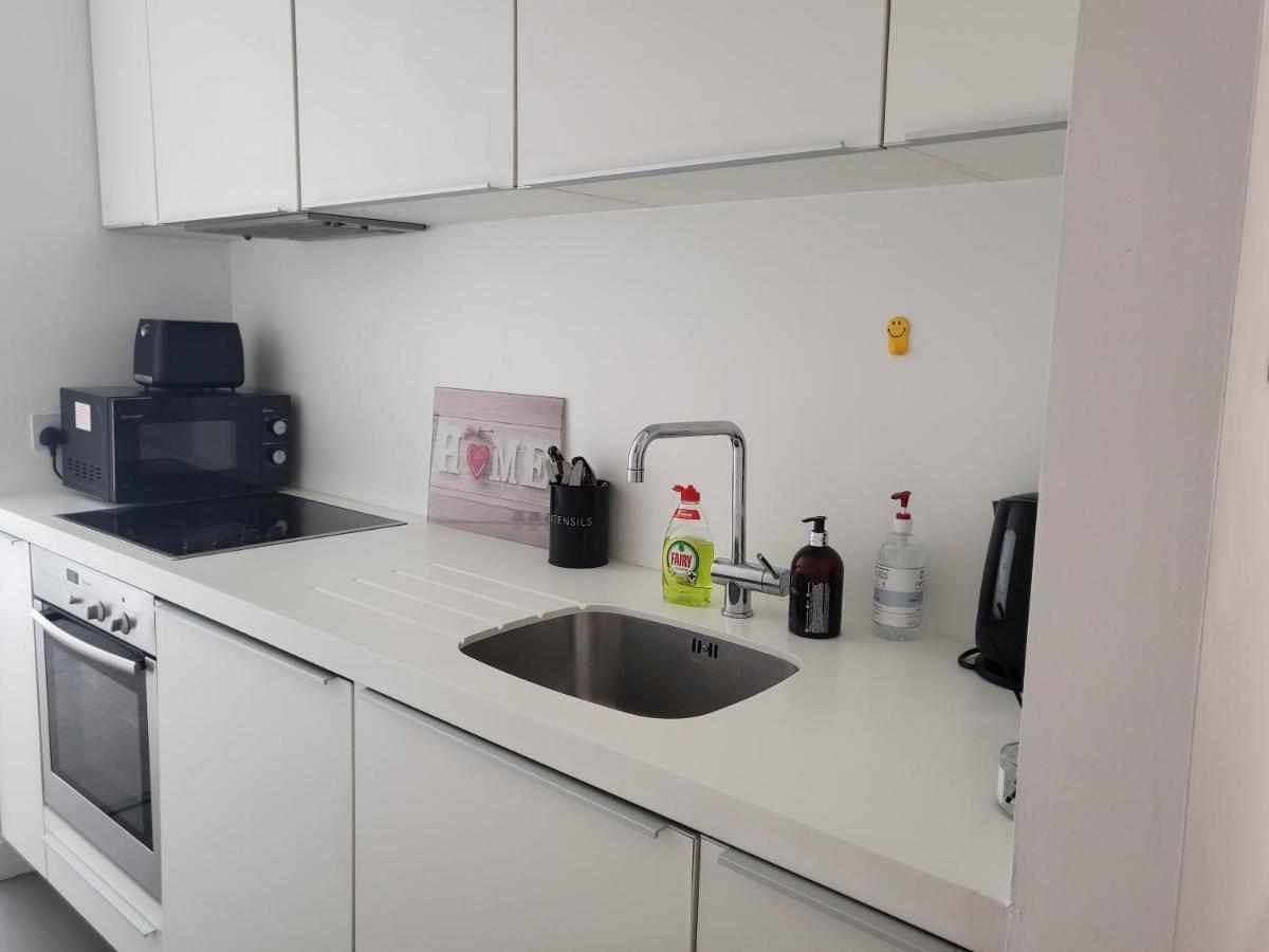 Cityscape Apartment In Birmingham With Self Checkin Extérieur photo